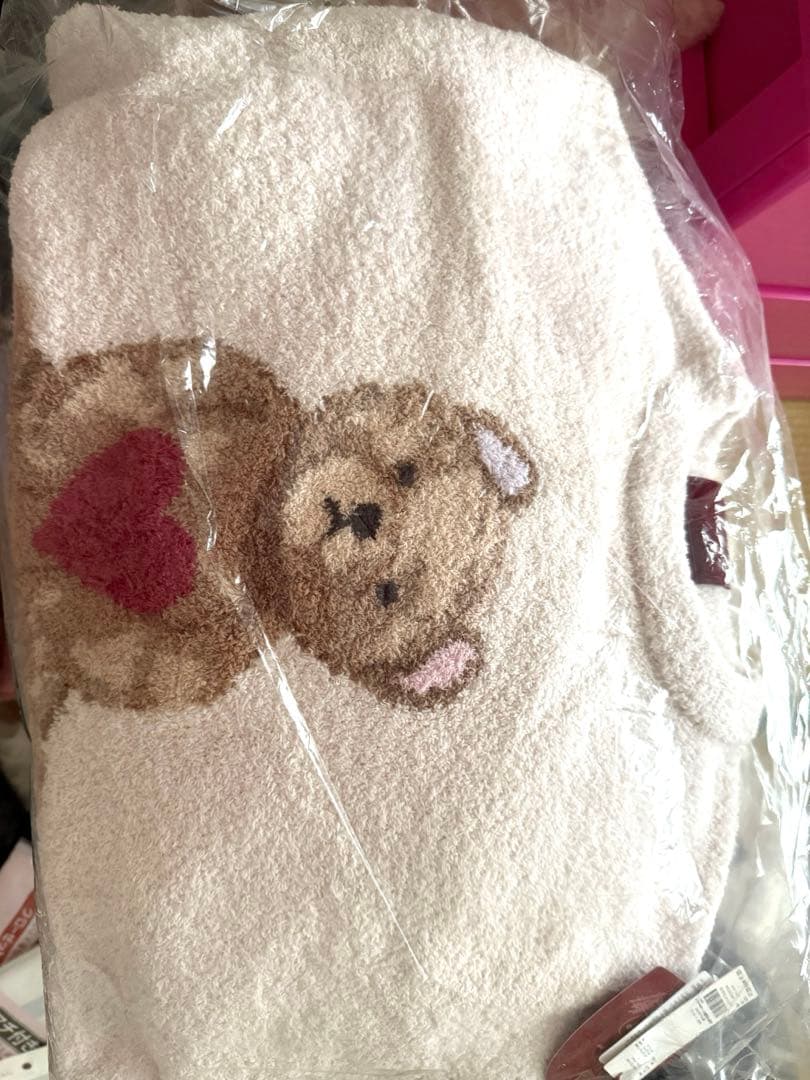 新品未使用　ジェラピケくまさんパジャマ