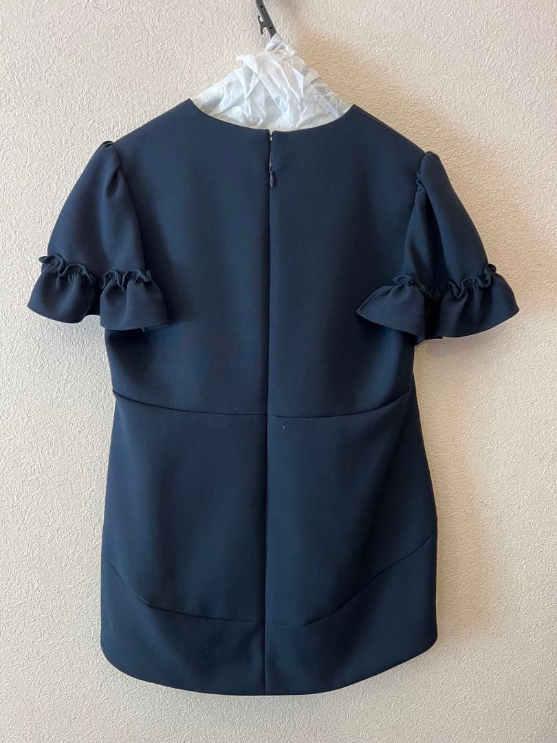 YOKOCHAN ギャザースリーブパールスリットラインブラウス　38