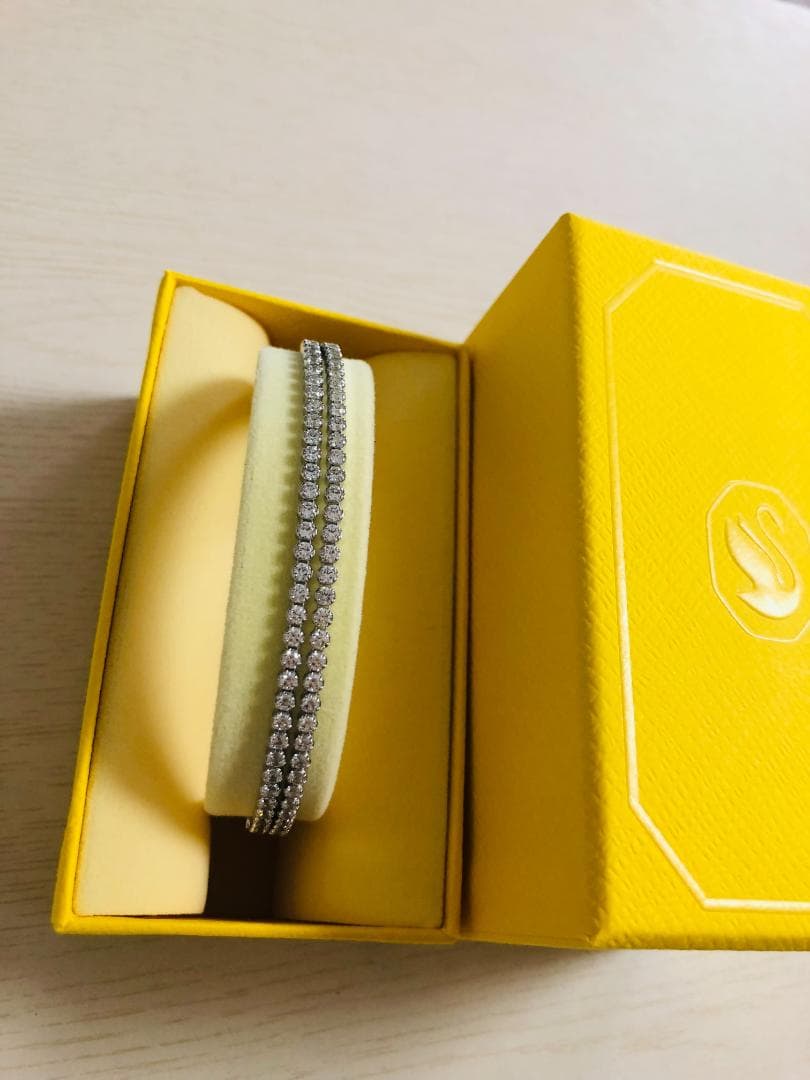 スワロフスキー Swarovski Subtle ブレスレット