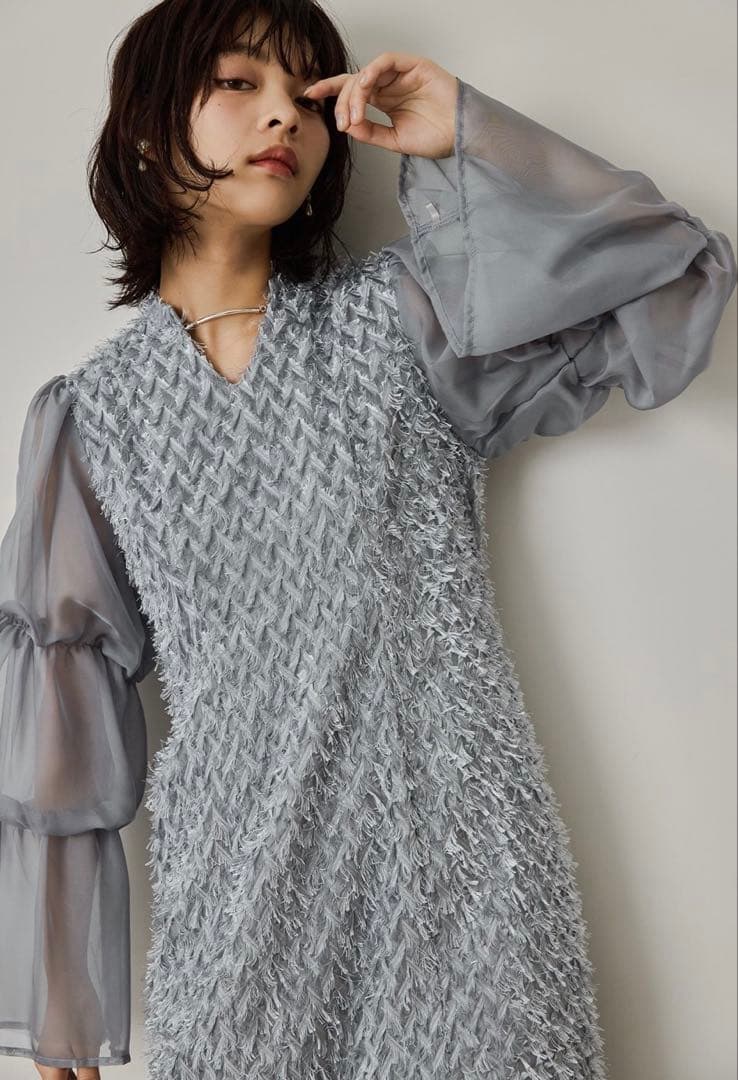 niana /デザインスリーブシャギードレス