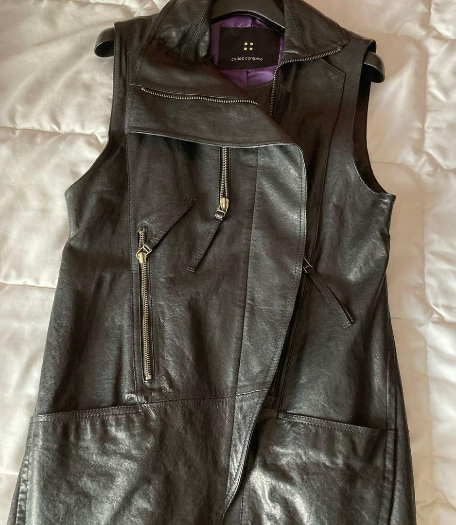 イタリア製ラム革使用ファスナー使いがオシャレなロングベスト 黒