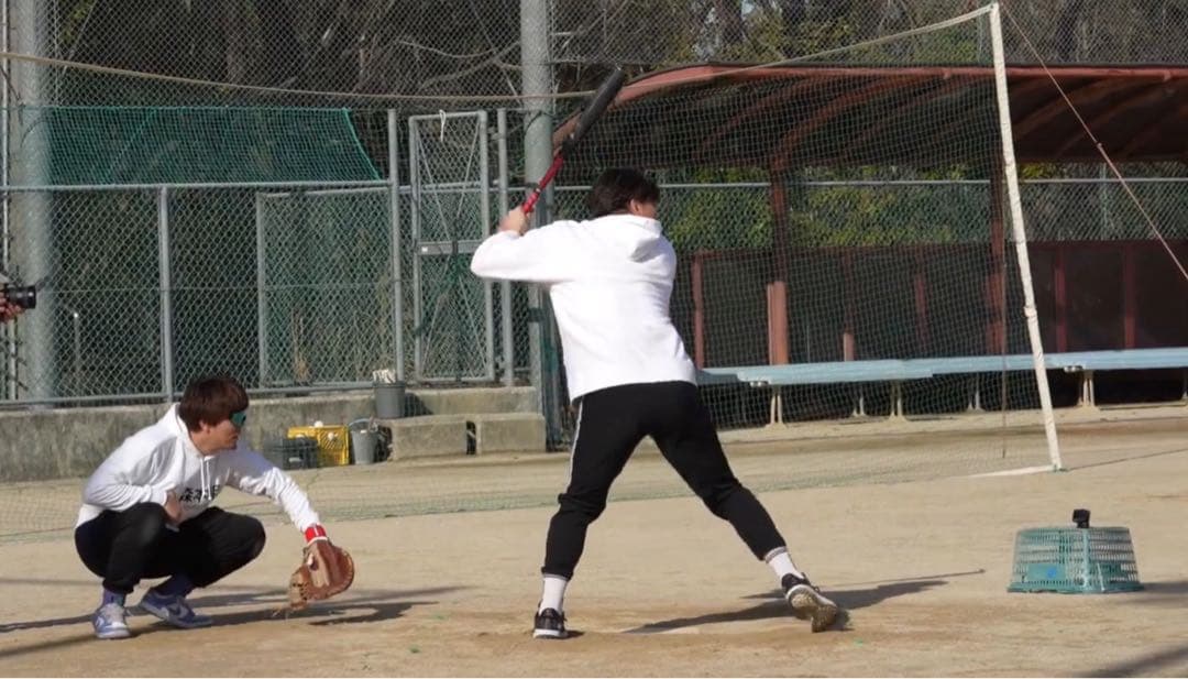 大人　レガシーメタル 元阪神 糸○選手使用で特大ホームランを打ったバット