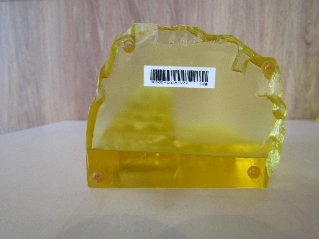 クリスタルガラス　 階段 彫刻　置物　オブジェ 縁起物