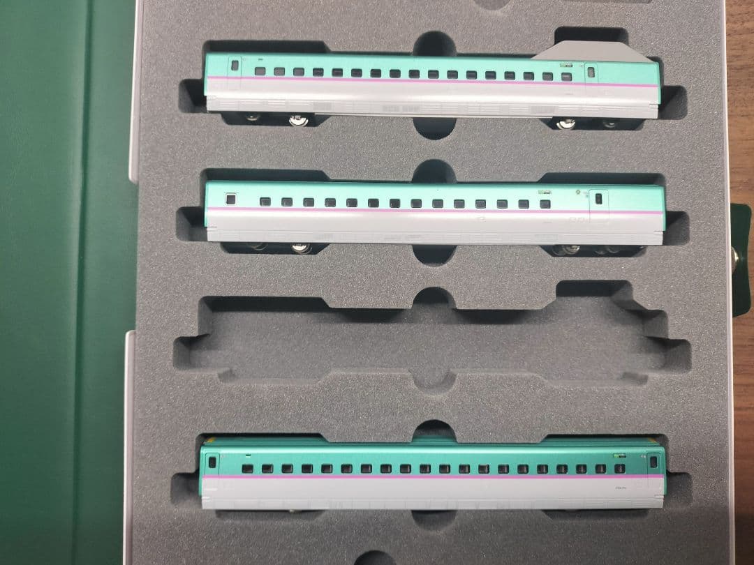 KATO E5系新幹線はやぶさ Nゲージ スターターセット＋増結セットA(3両)