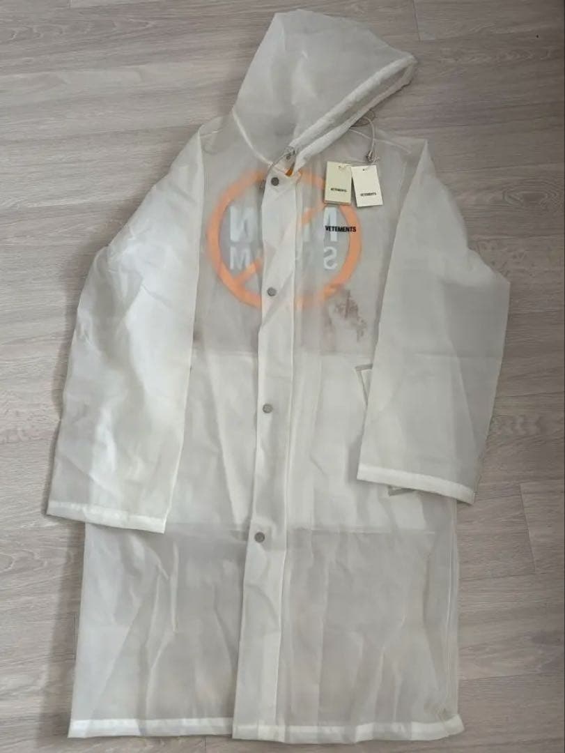 VETEMENTS ヴェトモン オーバーサイズ 透明 レイン コート