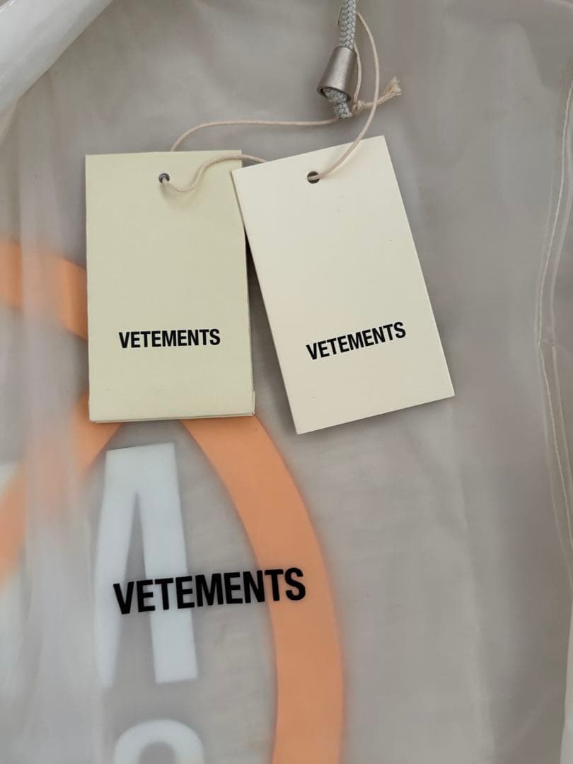 VETEMENTS ヴェトモン オーバーサイズ 透明 レイン コート