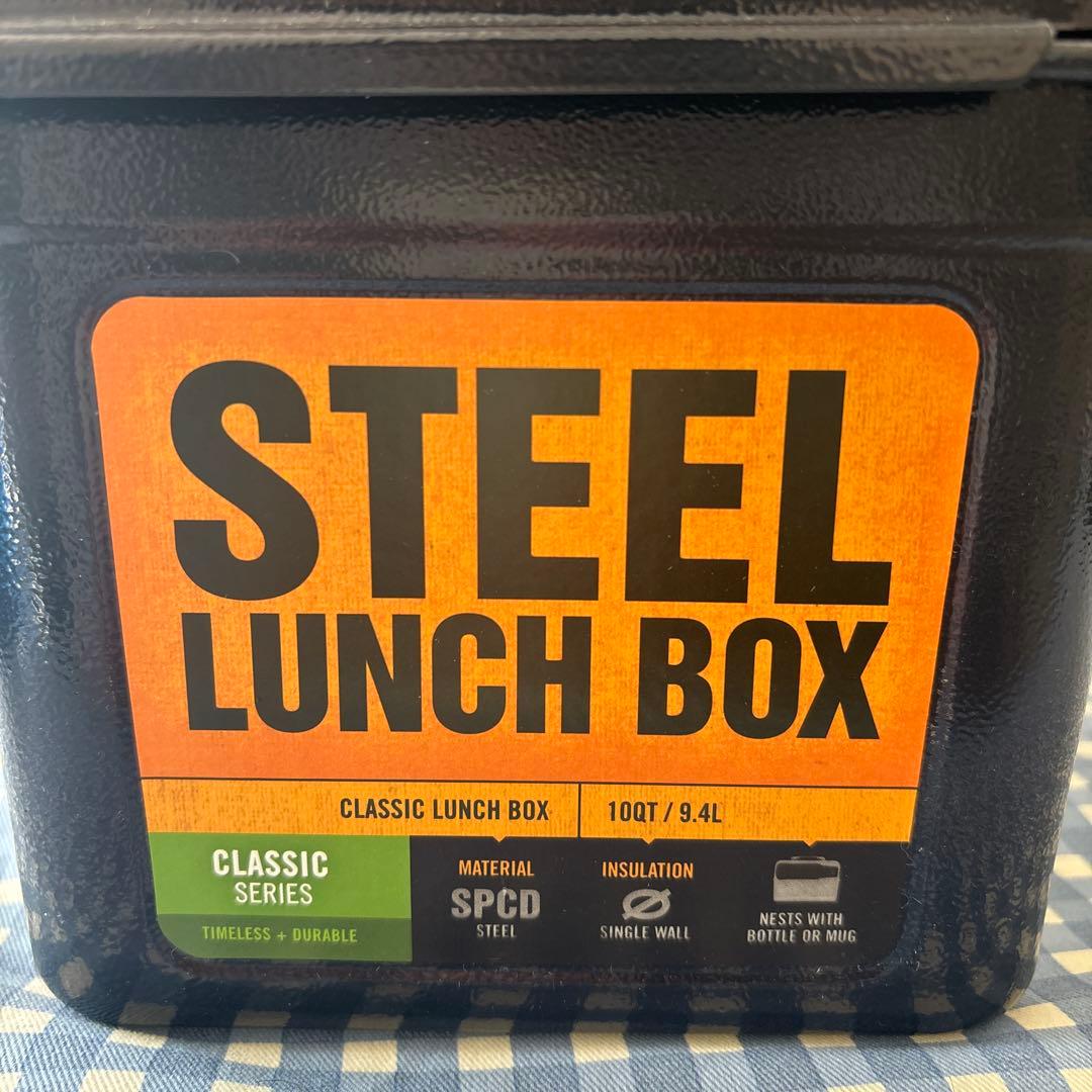 【新品未使用】STANLEY スチール製ランチボックス 紺色
