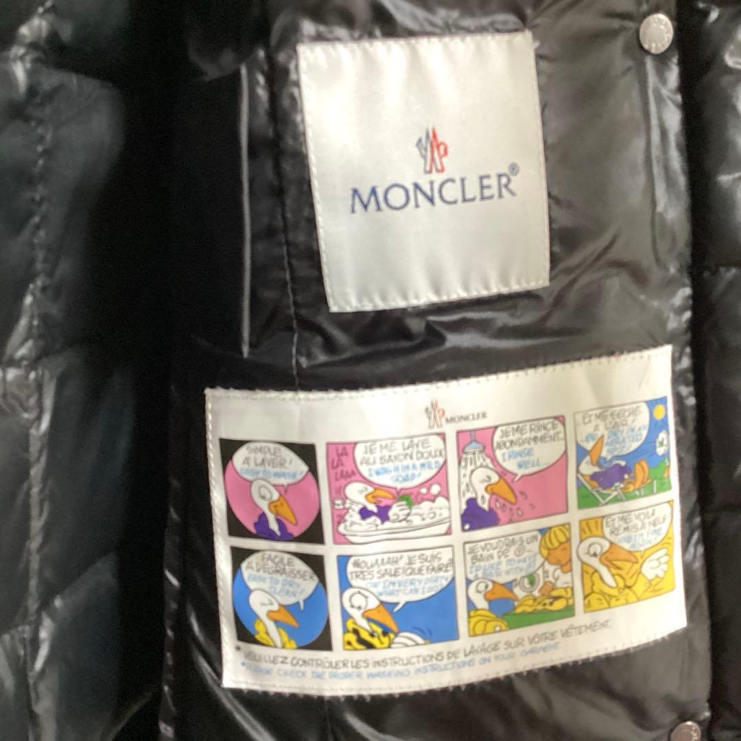 ブラック　ダウン　ジャケット レディース　フォックスファー付き