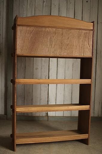 雰囲気の良い古い木製の収納棚5段　ガラス戸付き　本棚　食器棚　古家具