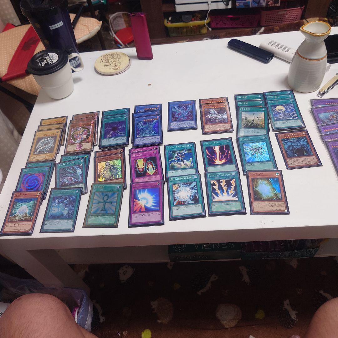 遊戯王ブルーアイズカオMAX竜騎士ブラックマジシャンガールデッキです値下げ可能