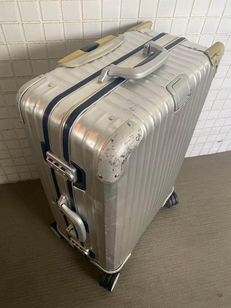 ホイール新品交換 RIMOWAリモワ シルバーインテグラル 63L 4輪