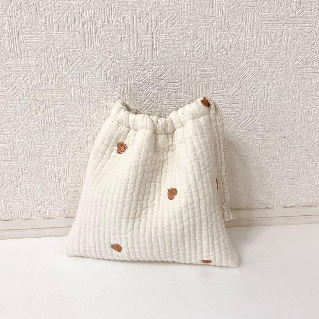 レッスンバッグ✖️2 体操服袋✖️2 上履き入れヌビ　巾着袋　ハート刺繍