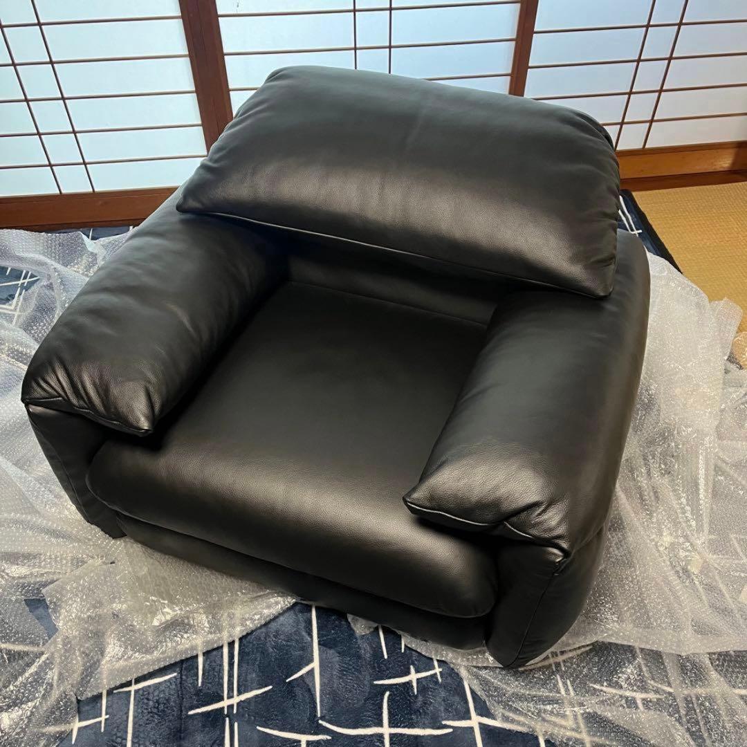 HUKLAフクラEDINA エディナ 1Pソファ 本革　新品未使用