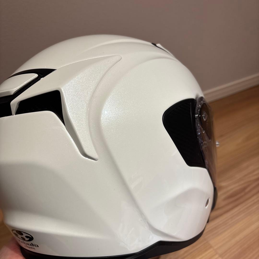 Kabuto Exceed ホワイト Sサイズ