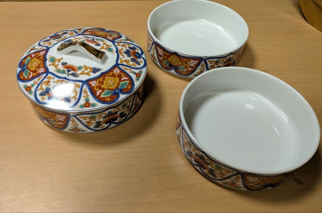 陶彩　花柄陶器製3段重ね皿セット　オードブル　錦菊　牡丹　回転皿 パーティー