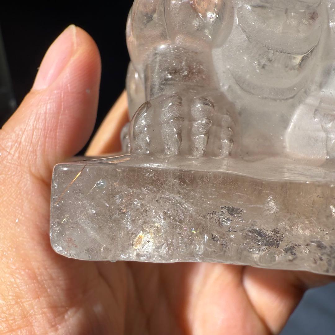 天然石水晶のライオン　置物　彫物NO.072004