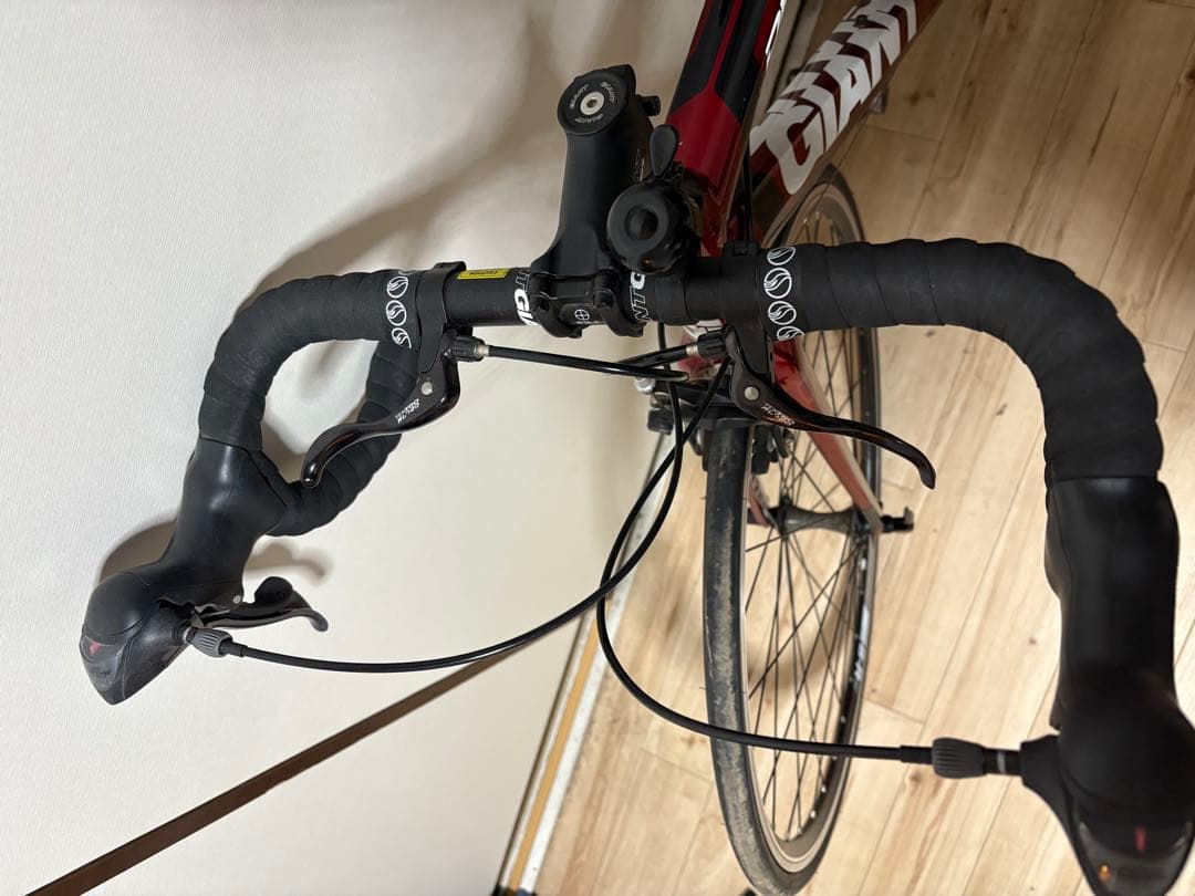 GIANT DEFY レッド ロードバイク