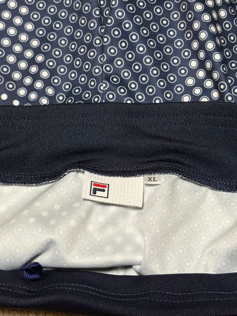 フィラティシャツ2枚とショートパンツ3点セット