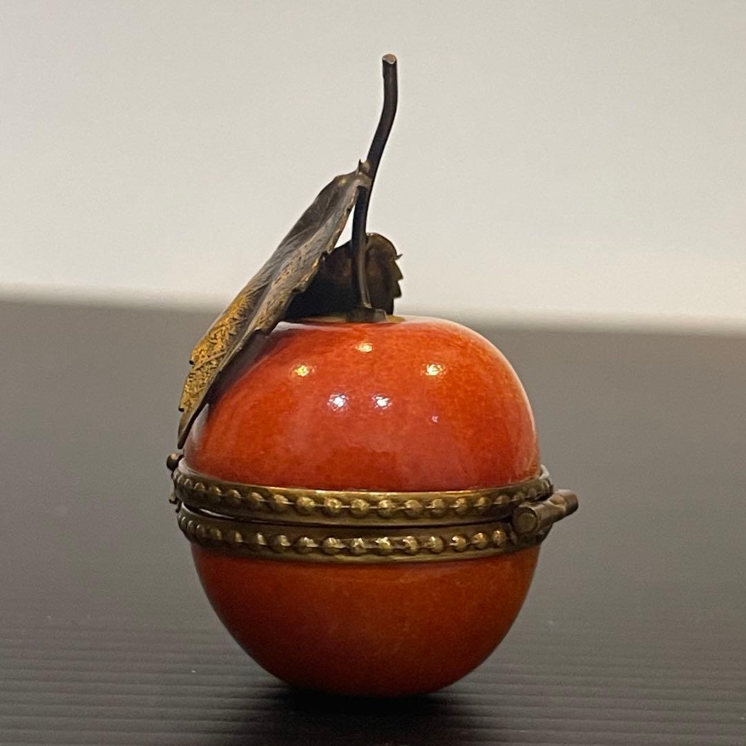 フランス　リモージュ　ピルケース 手描きDubarry ヴィンテー