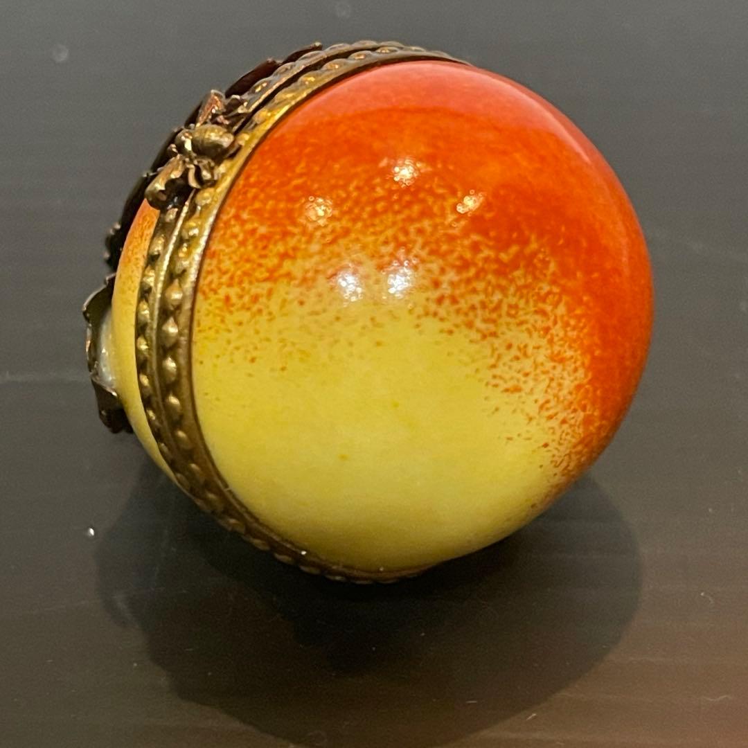 フランス　リモージュ　ピルケース 手描きDubarry ヴィンテー