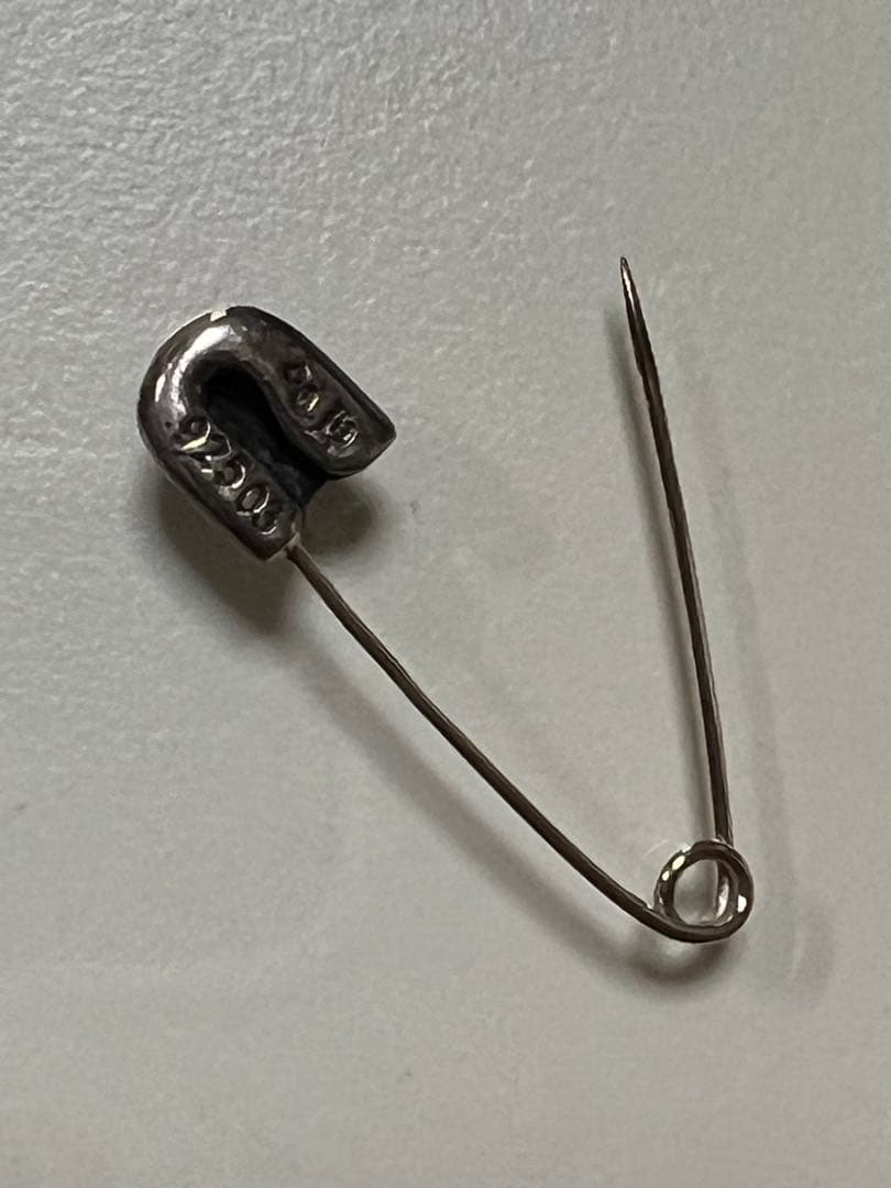 クロムハーツセーフティピン