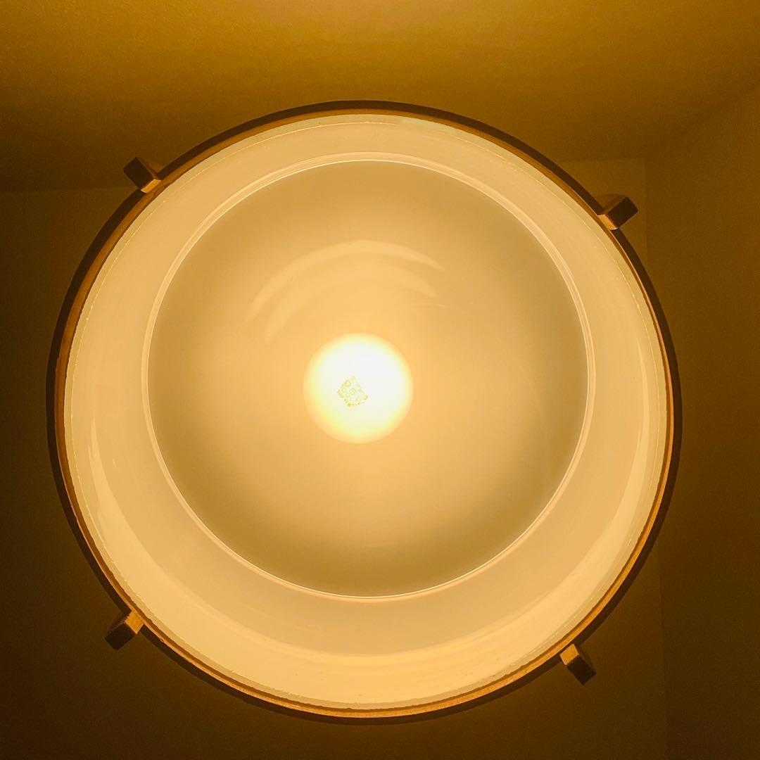 昭和レトロ 中ぶり 乳白ガラス 木枠 天井照明 電傘 電笠 2