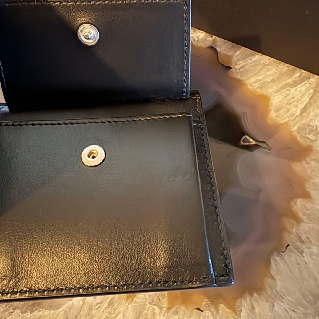 【新品】BOTTEGA VENETA 2つ折り財布　カセット　ブラック