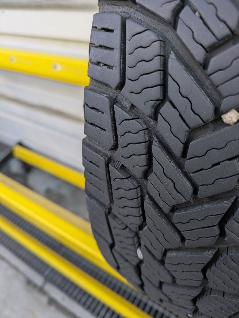 155/65R14　スタッドレスタイヤ