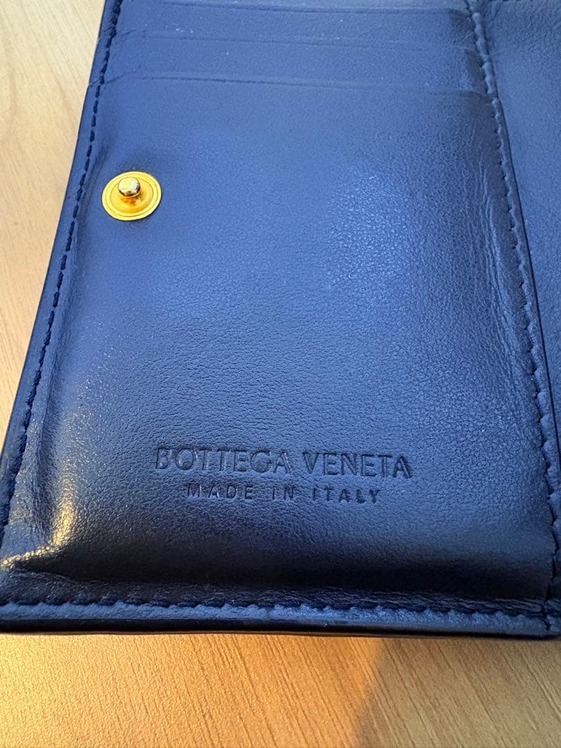 ボッテガヴェネタ　スモール イントレチャート 二つ折りファスナーウォレット