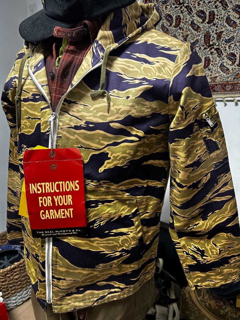 ト*ス様 希少　リアルマッコイズ　タイガーカモパーカー