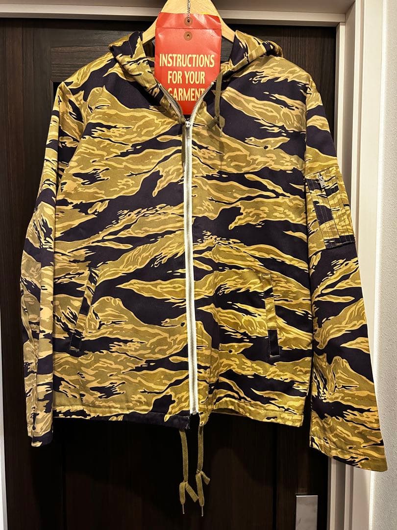 ト*ス様 希少　リアルマッコイズ　タイガーカモパーカー