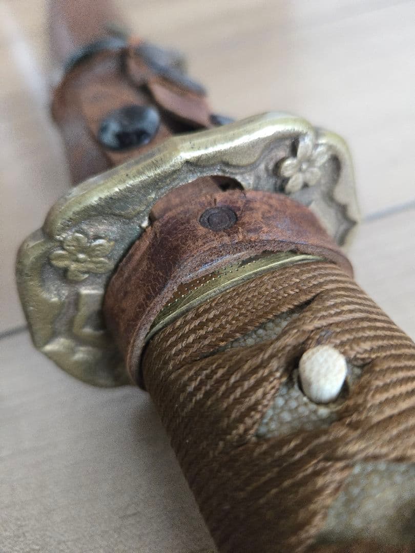 実物　日本陸軍将校用　野戦軍刀拵え(刀身なし/木製つなぎあり)