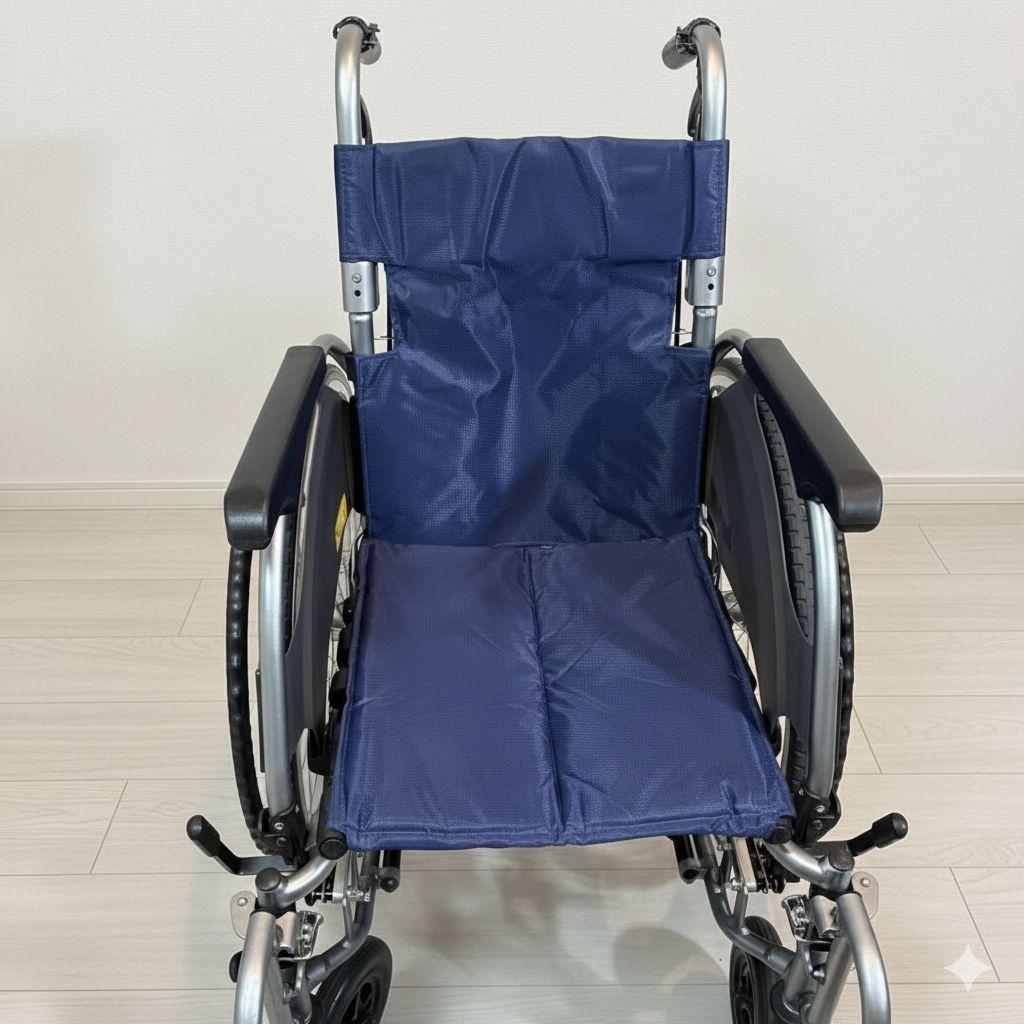 ♿️ 最型モデル 自走式 軽量 車椅子 便利な多機能ノーパンクタイヤ 取説工具付