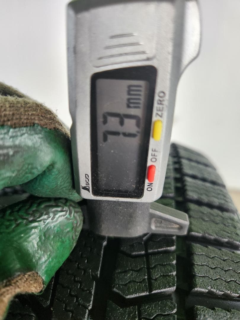 送料込☆2021年製TOYOトーヨータイヤ 175/65R15日本製☆4本