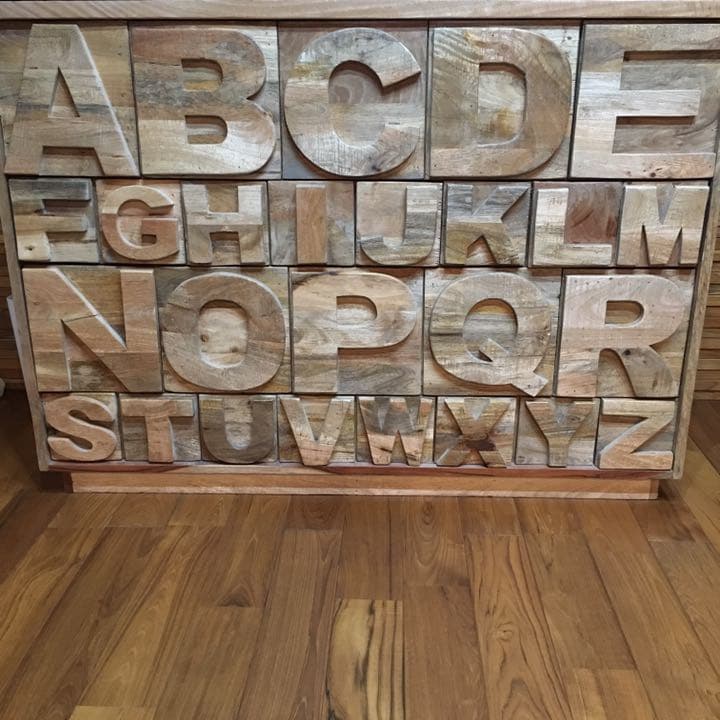 アルファベットチェスト