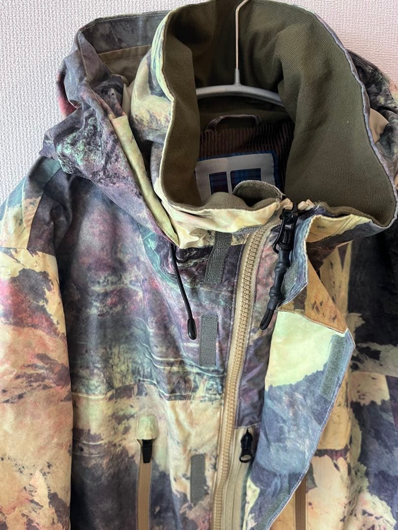 BURTON 中綿スノーボードジャケット