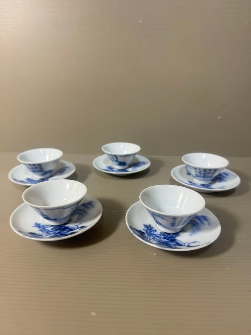 2439  染付青花　山水文 盃と下皿　5客セット