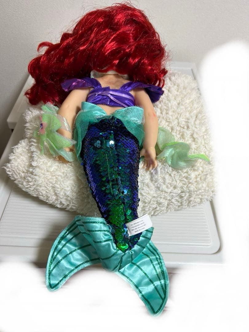 ディズニー、アニメータードールの人形（アリエル）ライト付き