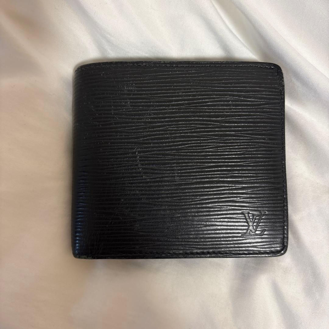 Louis Vuitton 黒 二つ折り財布