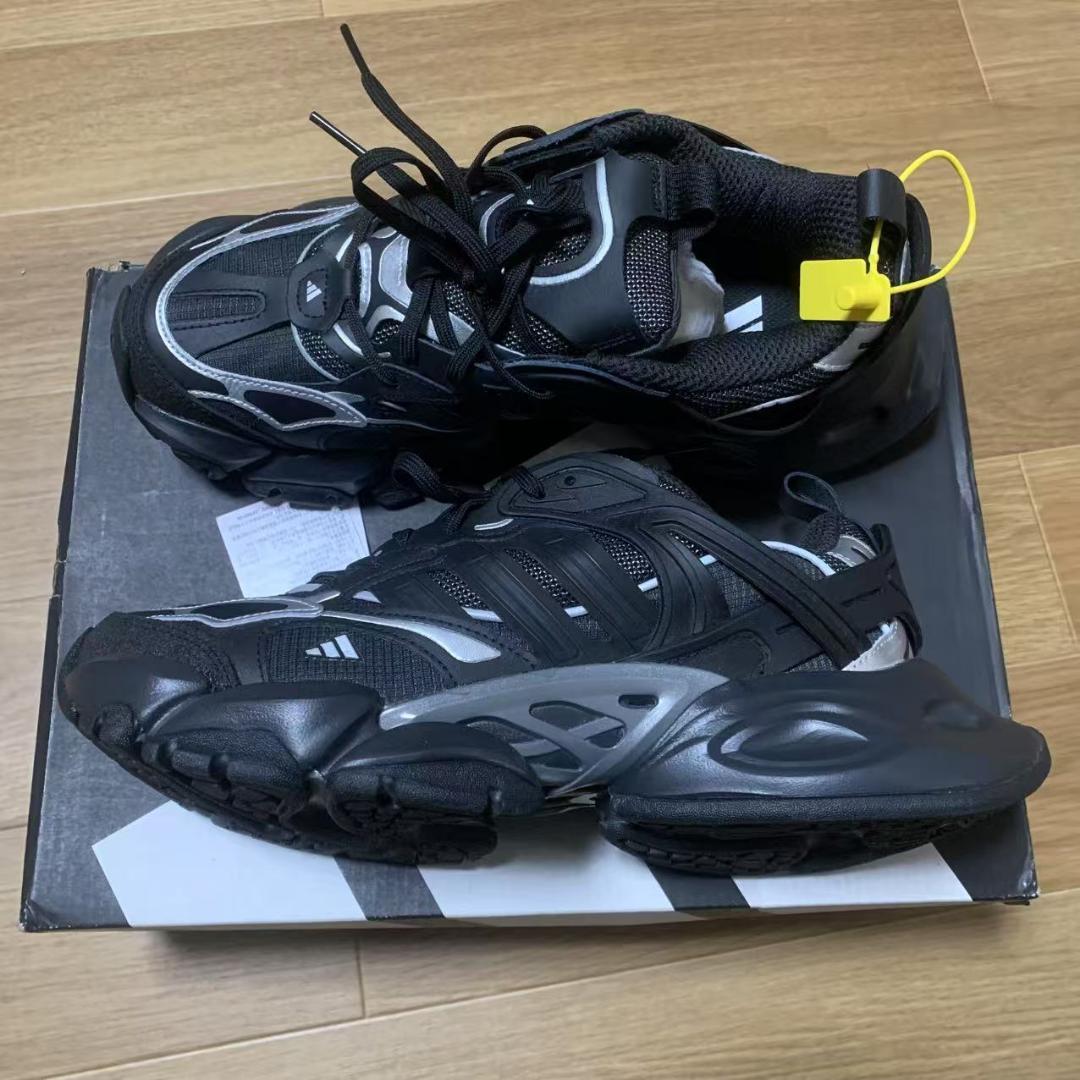 adidas XLG RUNNER DELUXE ローカット IH0070