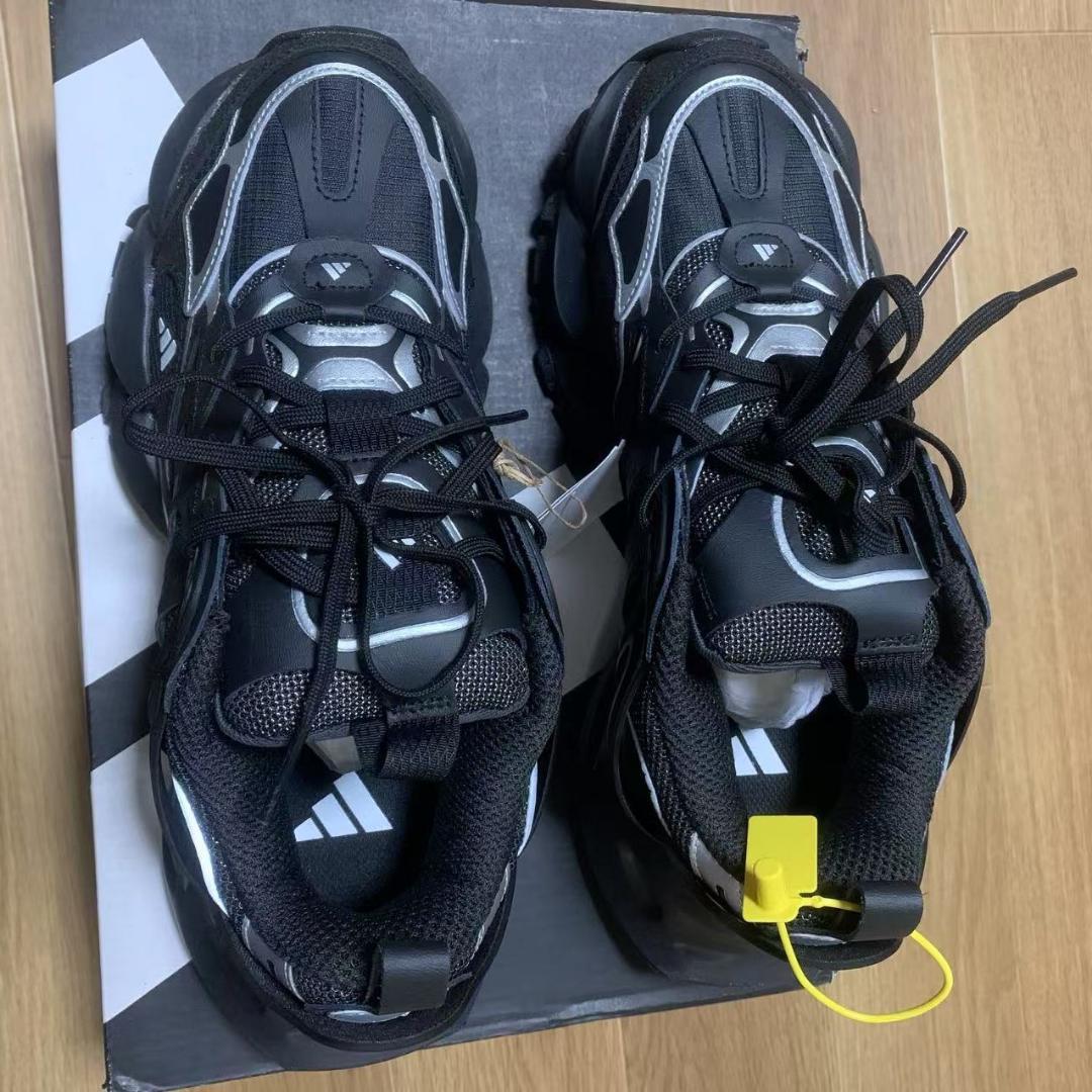 adidas XLG RUNNER DELUXE ローカット IH0070