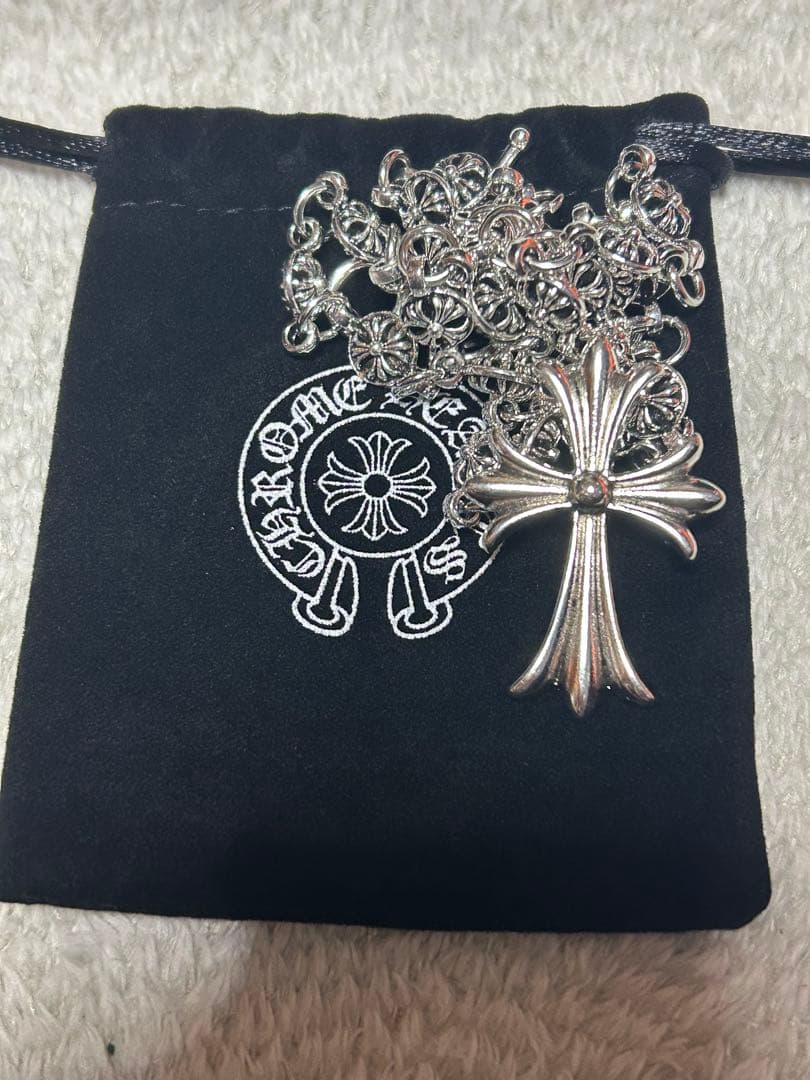 CHROME HEARTS クロスモチーフネックレス