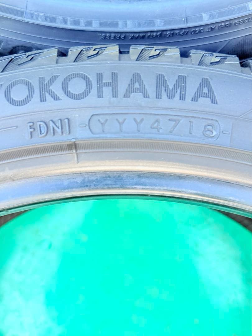 【2018年製】235/40R19 横浜 YOKOHAMA 4 本/日本製