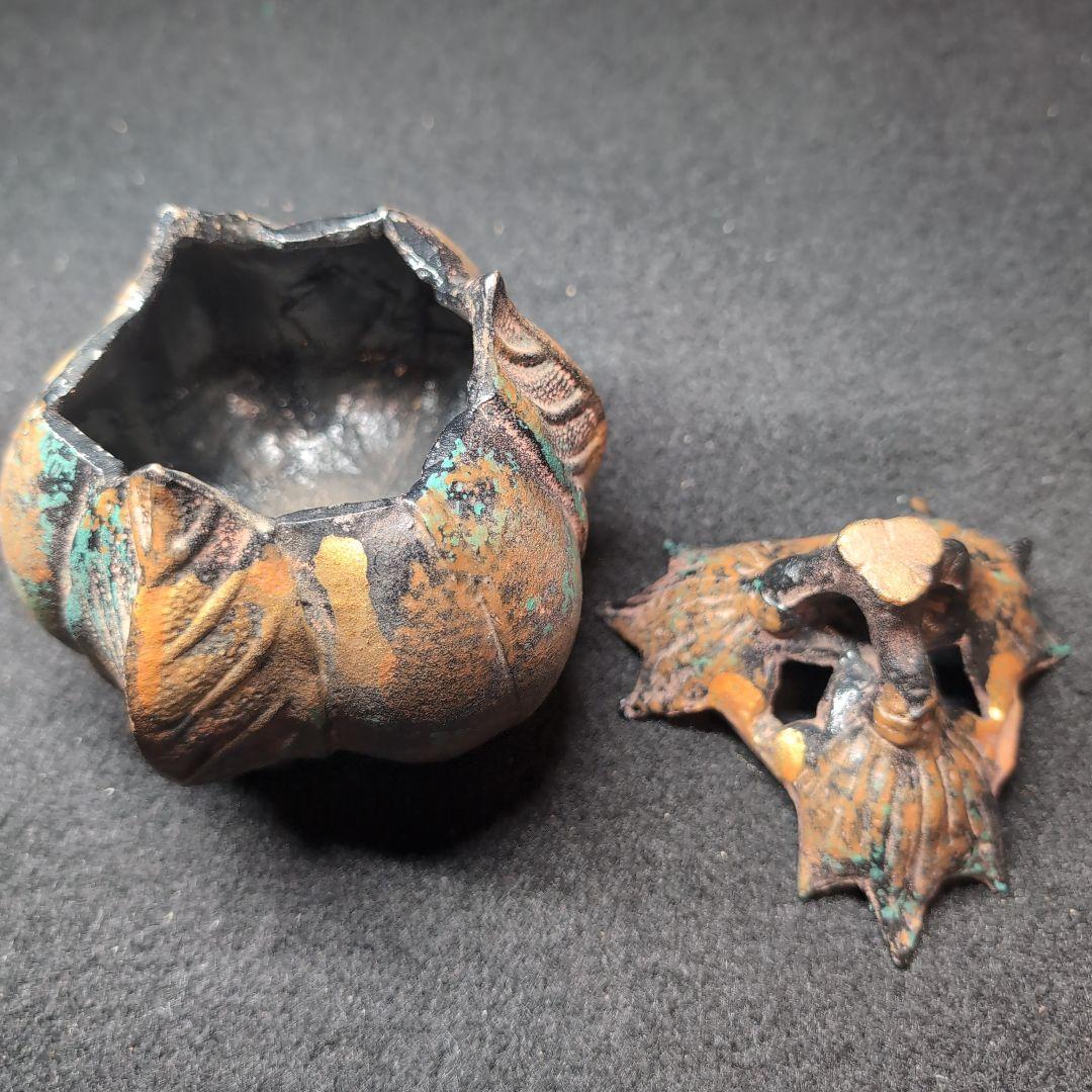 【茶道】香炉　茄子　三本足　鋳造　この形と色は素人には出せない風格ある逸品！