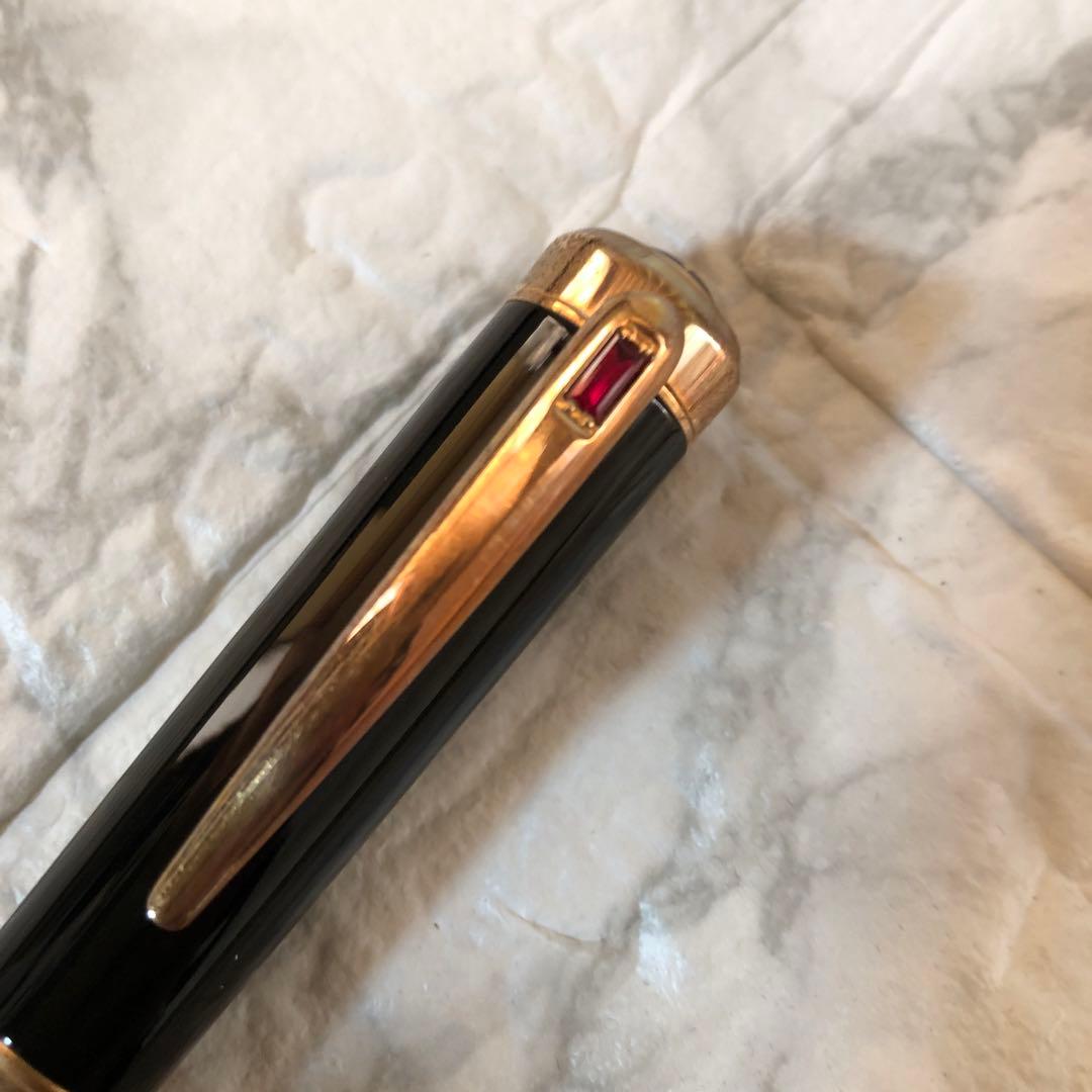 レア Devotié ボールペン 日本ではレア物になります。