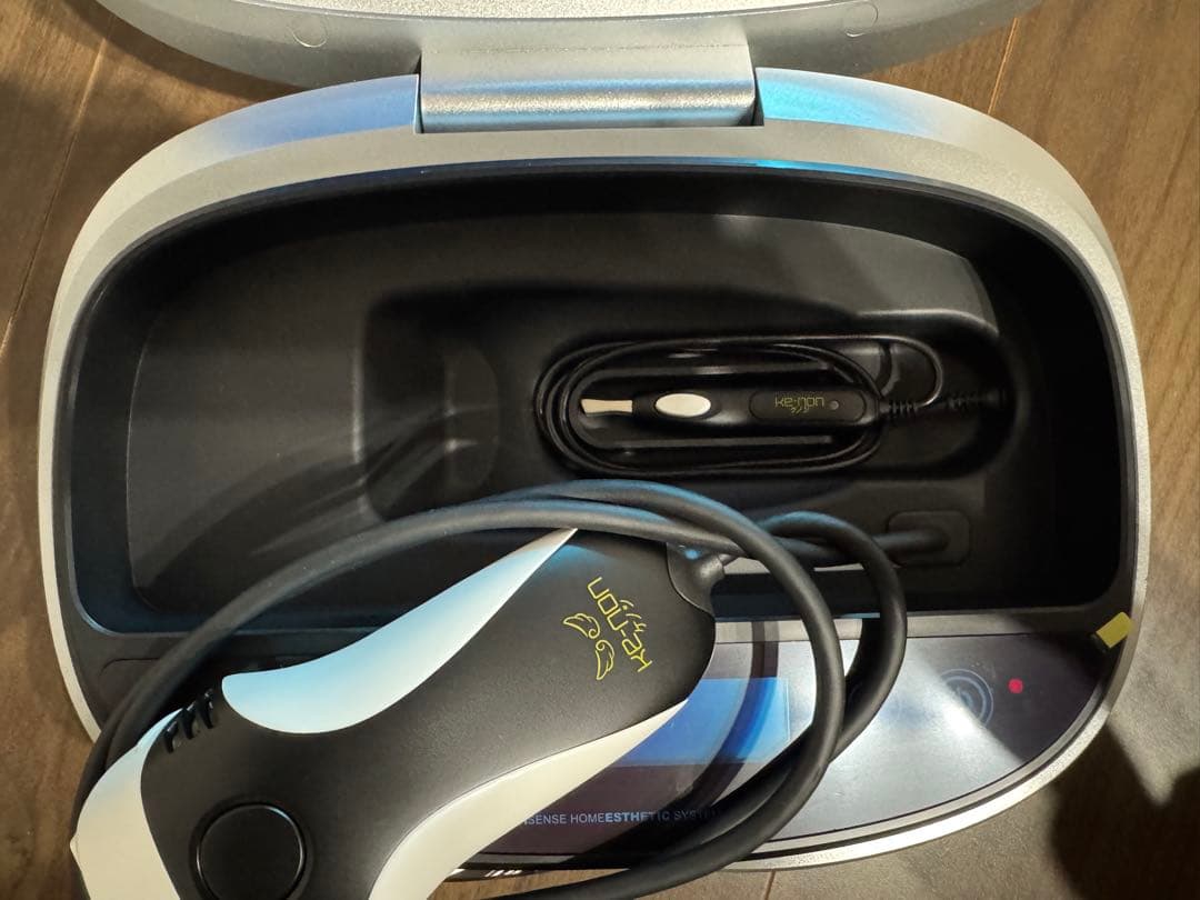 美品 ver.8.0 ケノン 眉毛脱毛器付き 脱毛器 美顔器 ブラック