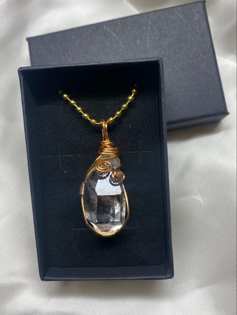 ハーキマーダイヤモンドペンダントトップ　大粒