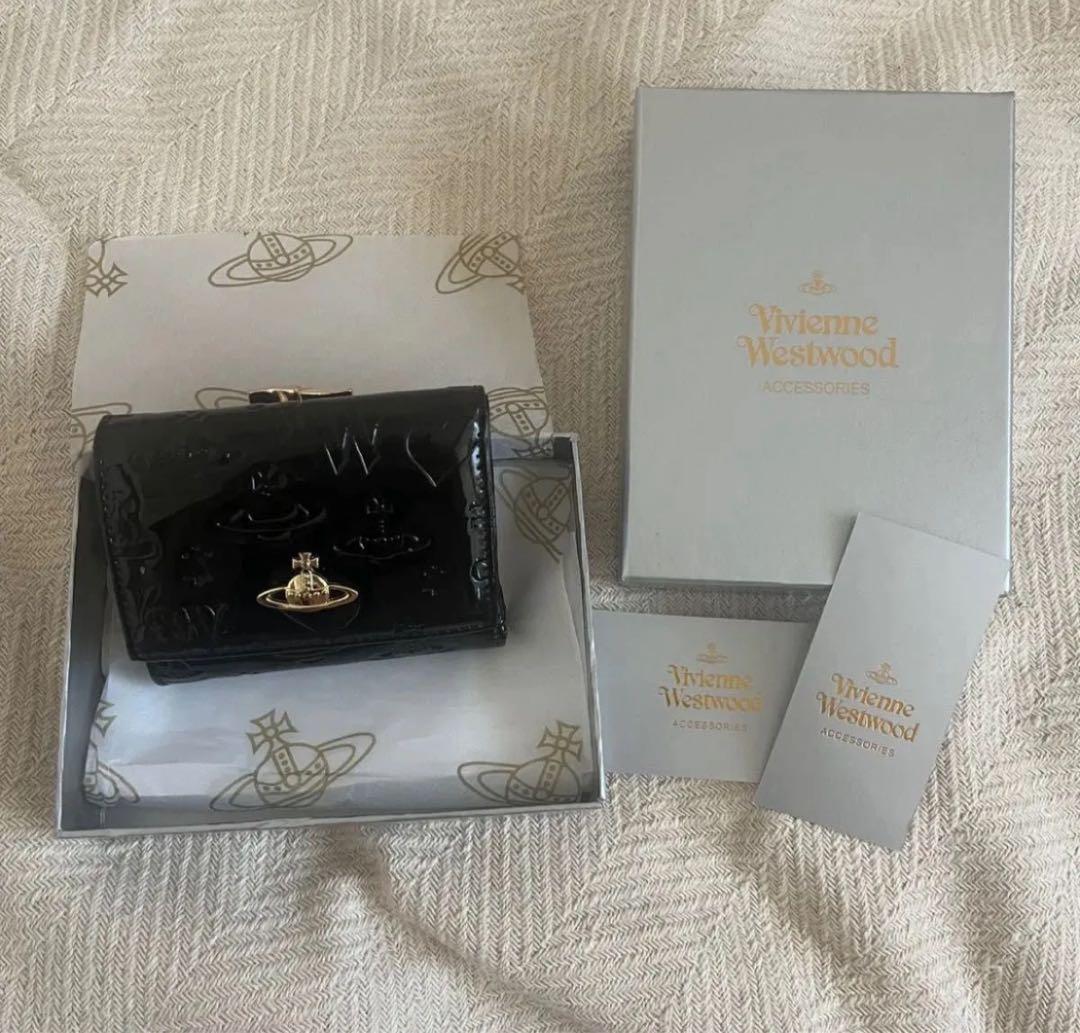 Vivienne Westwood 三つ折り財布 ブラック ヴィヴィアン