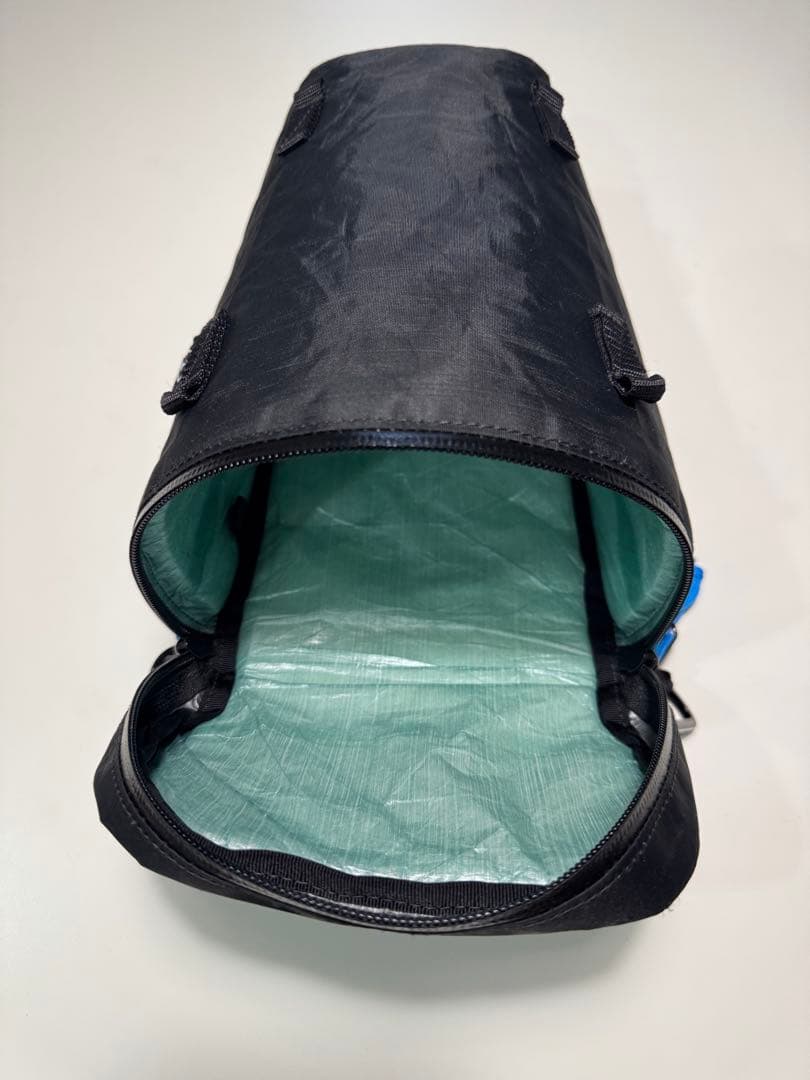 【未使用】ハイパーライトマウンテンギア　CAMERA POD 黒Ｌ　HMG