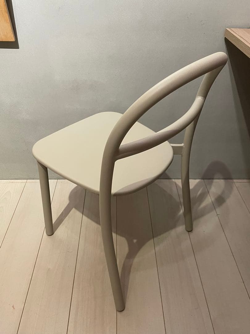 美品　無印良品　中でも外でも使える　アルミチェア